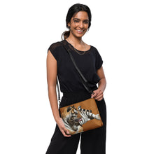 Load image into Gallery viewer, Tiger Crossbody Bag