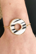 Load image into Gallery viewer, Zebra Animal Print Circle Slide Bracelet